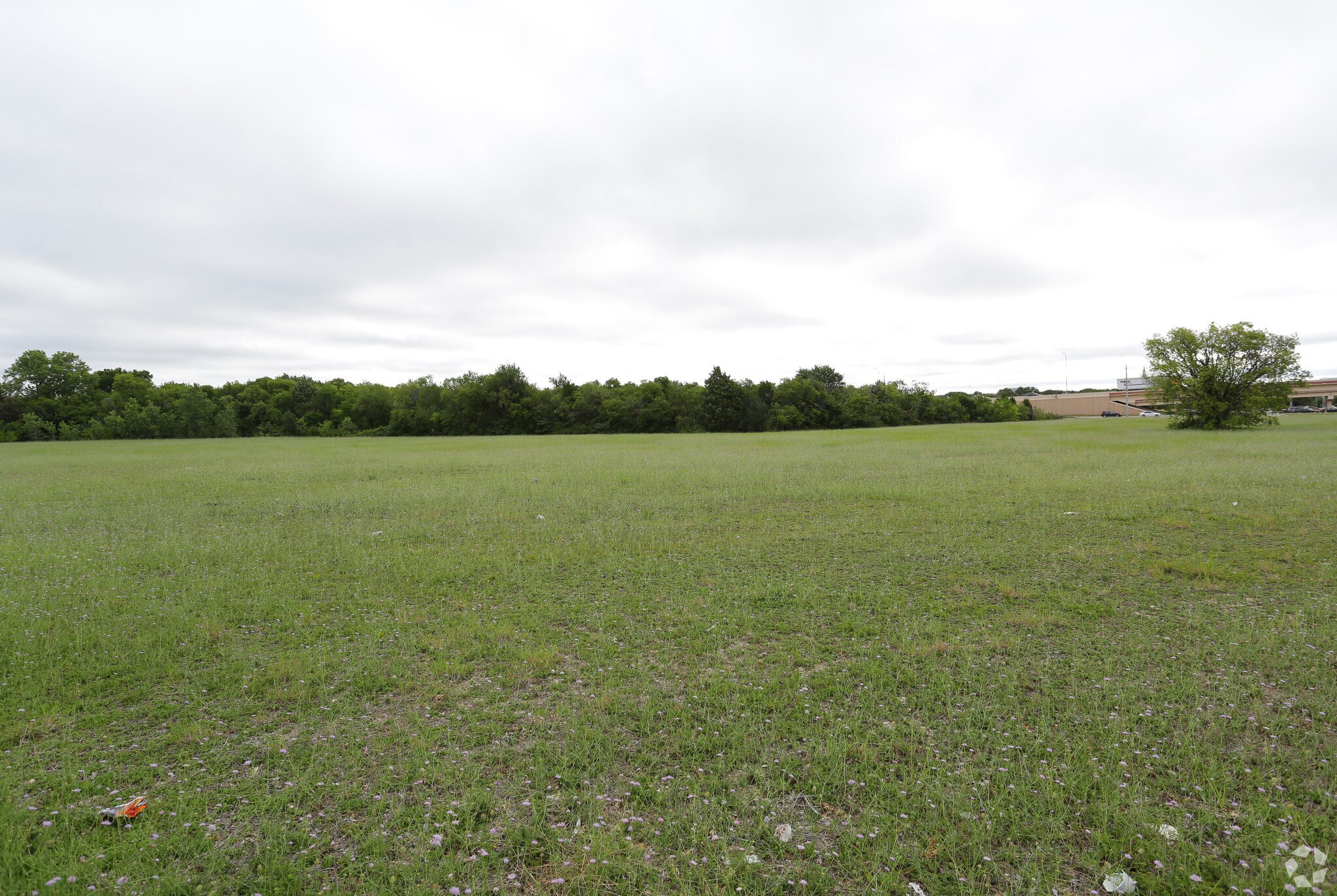 W Plano Pky, Plano, TX for sale Primary Photo- Image 1 of 2