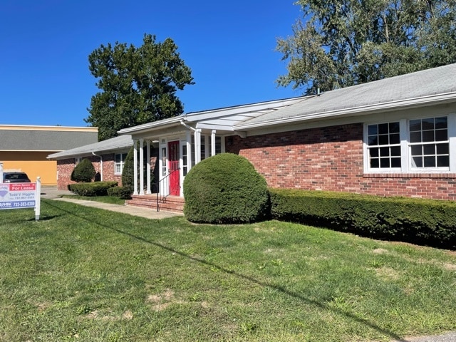 676 Amboy Ave, Woodbridge, NJ for lease Building Photo- Image 1 of 31