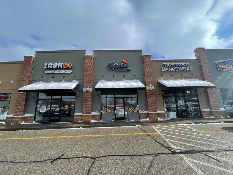 4603 Library Rd, Bethel Park, PA à louer - Photo du bâtiment - Image 3 de 6