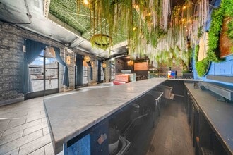 33-29 Astoria Blvd N, Astoria, NY for lease Interior Photo- Image 1 of 12