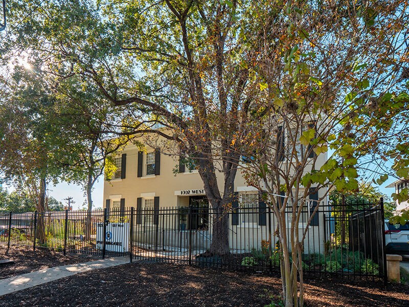 1002 West Ave, Austin, TX à louer Photo principale- Image 1 de 23