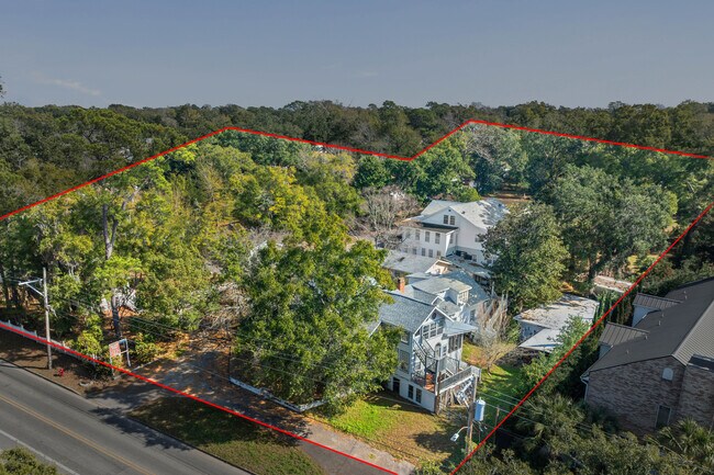 Plus de détails pour 355 S Mobile St, Fairhope, AL - Multi-résidentiel à vendre