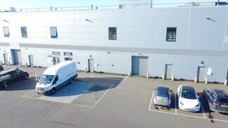 Plus de détails pour 56 Magnet Rd, Wembley - Industriel à louer