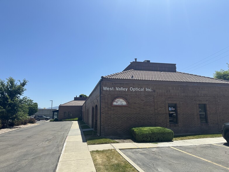 3465 Pioneer, West Valley City, UT for lease - Building Photo - Image 3 of 5