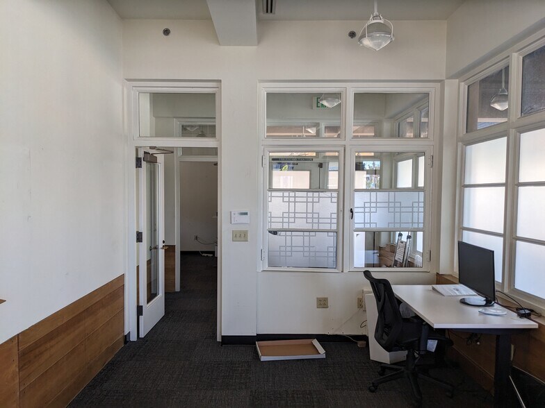 385 1st Ave, San Mateo, CA à louer - Photo du bâtiment - Image 3 de 9