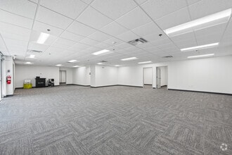 810 Oregon Ave, Linthicum, MD for lease Interior Photo- Image 1 of 13