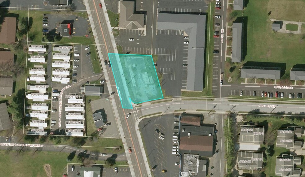 Potential Redevelopment Opportunity portfolio of 2 properties for sale on LoopNet.ca - Building Photo - Image 3 of 5