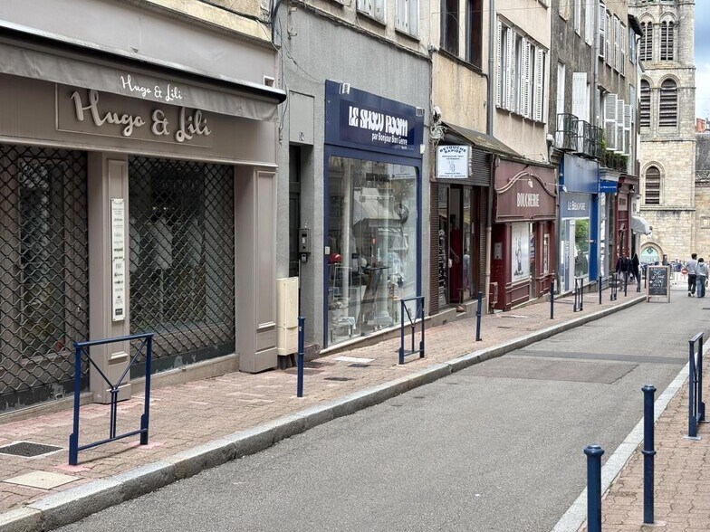 Commerce de détail dans Limoges à louer - Photo du bâtiment - Image 3 de 3