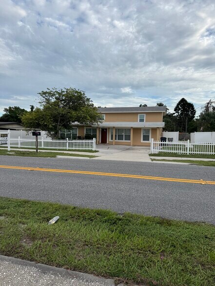 8 E Summit St, Apopka, FL à vendre - Photo principale - Image 1 de 28