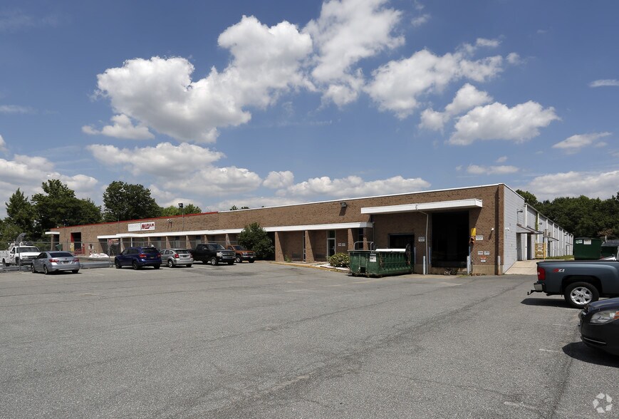 200 Bellevue Rd, Newark, DE à louer - Photo du bâtiment - Image 1 de 5