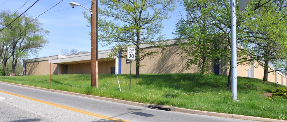 6810 Dogwood Rd, Windsor Mill, MD for sale - Building Photo - Image 2 of 2
