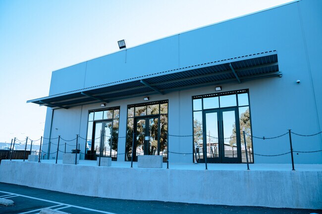 More details for 8729 Aviation Blvd, Inglewood, CA - Specialty for Sale