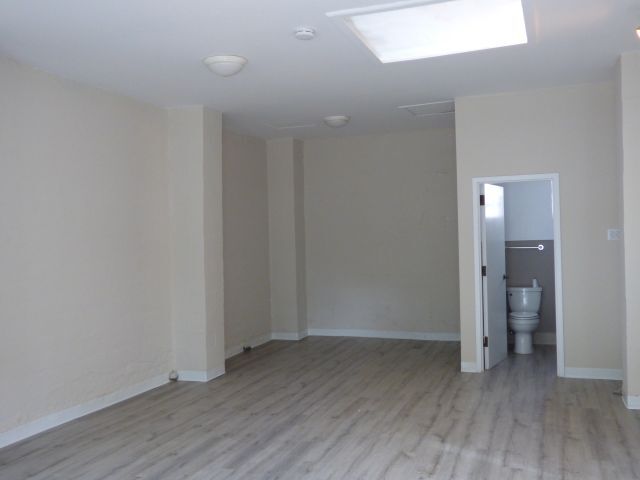 867 W Evelyn Ave, Mountain View, CA for lease - Interior Photo - Image 3 of 4