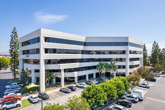 More details for 725 W Town and Country Rd, Orange, CA - Office/Medical, Medical for Lease