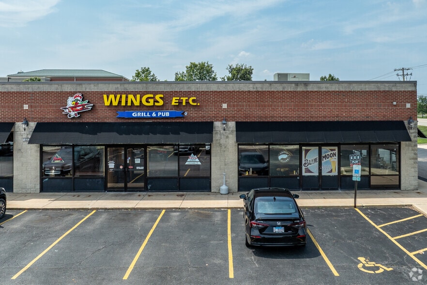 1411-1475 Veterans Pky, Yorkville, IL for lease - Building Photo - Image 3 of 7