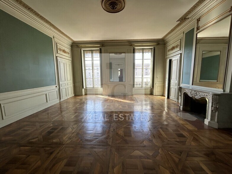 5 Place Antonin Poncet, Lyon à louer - Photo intérieure - Image 3 de 10
