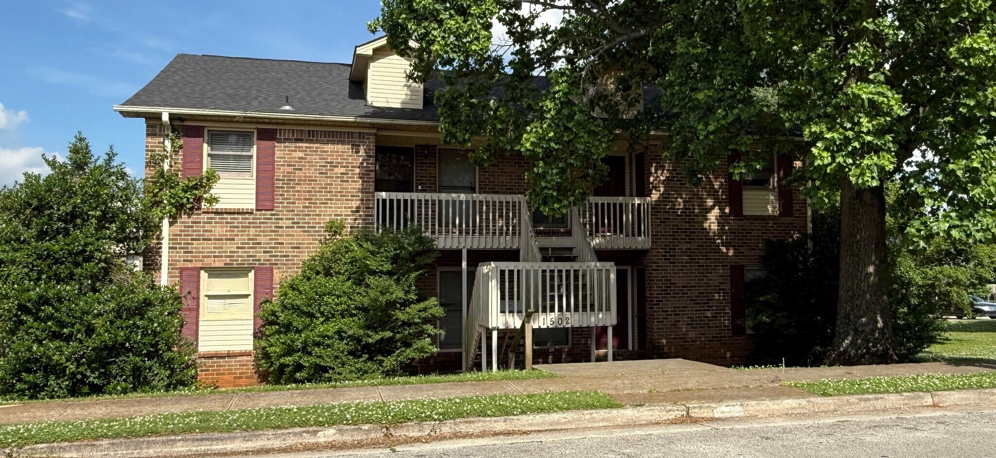 1502 Medland Rd NW, Huntsville, AL for sale Primary Photo- Image 1 of 2