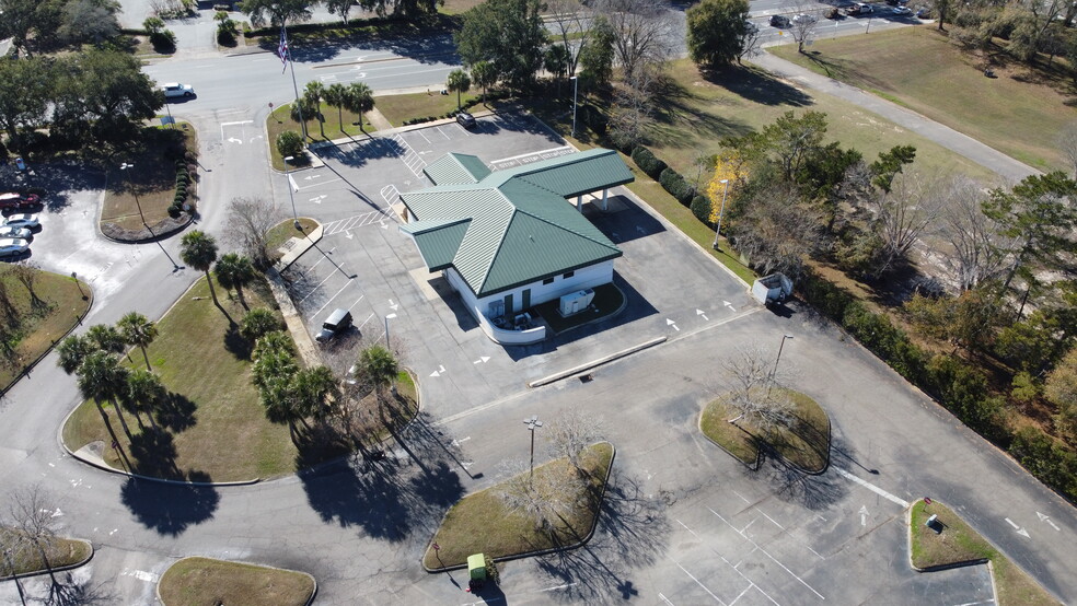 2906 Kerry Forest Pky, Tallahassee, FL for lease - Building Photo - Image 2 of 31