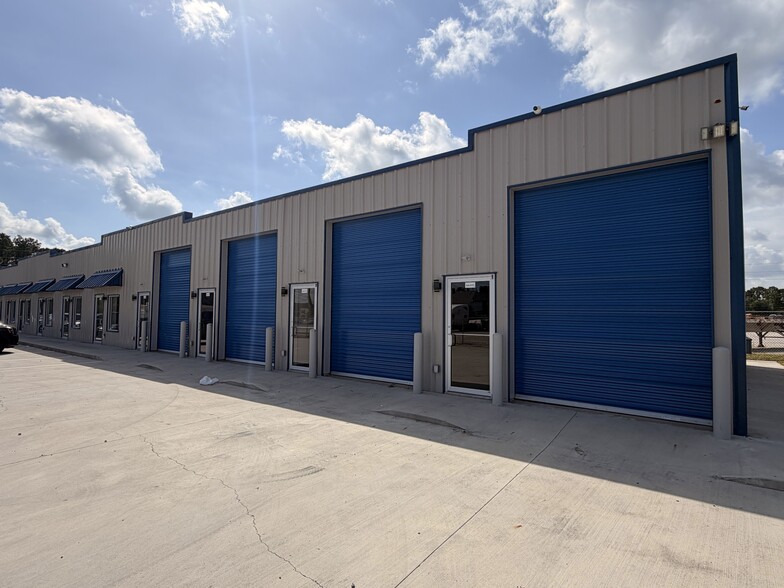 23801 Cypresswood Dr, Spring, TX for lease - Building Photo - Image 3 of 4