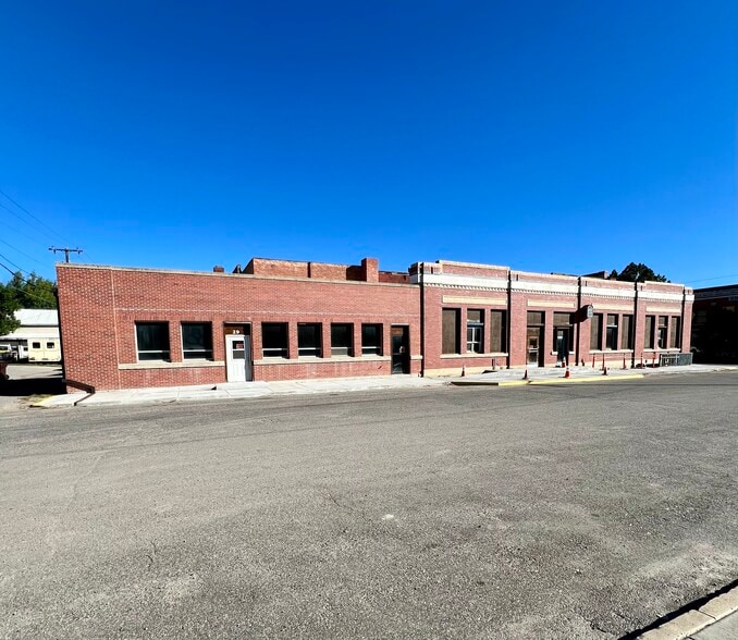 201 Main St, Roundup, MT for sale - Building Photo - Image 2 of 11