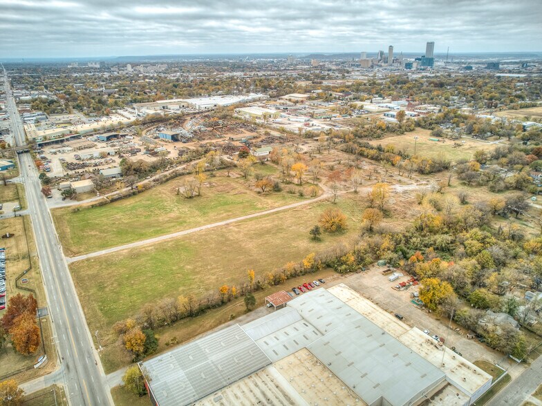 1140 Lewis Ave, Tulsa, OK à vendre - Photo du bâtiment - Image 3 de 8