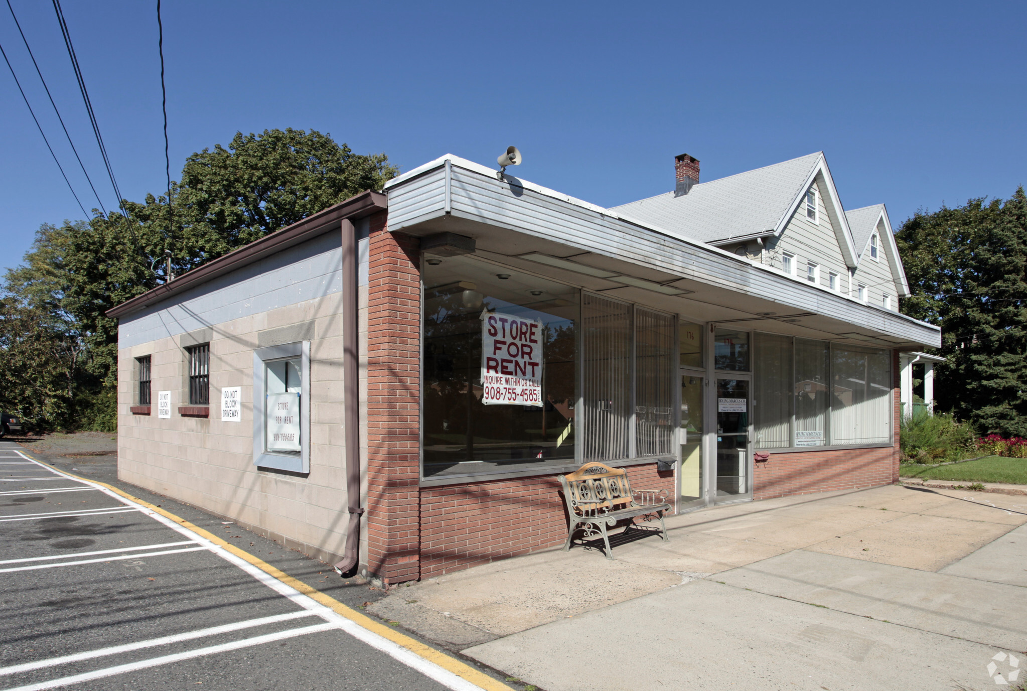 174-176 Front St, South Plainfield, NJ for sale Primary Photo- Image 1 of 7