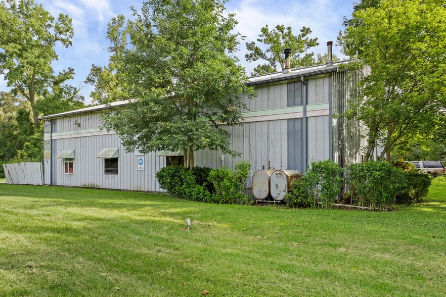 688 Frey Rd, Macedon, NY for sale - Building Photo - Image 3 of 46