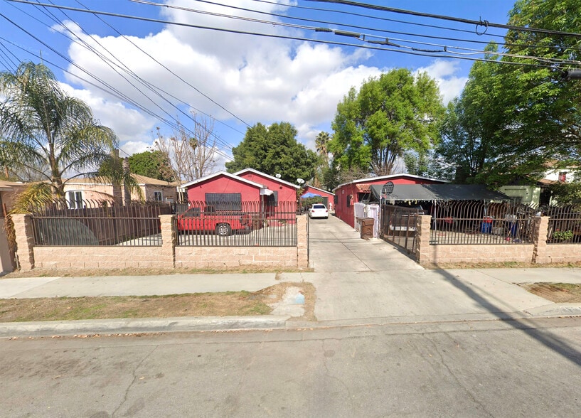 519 E Oaks St, Compton, CA for sale - Primary Photo - Image 1 of 13