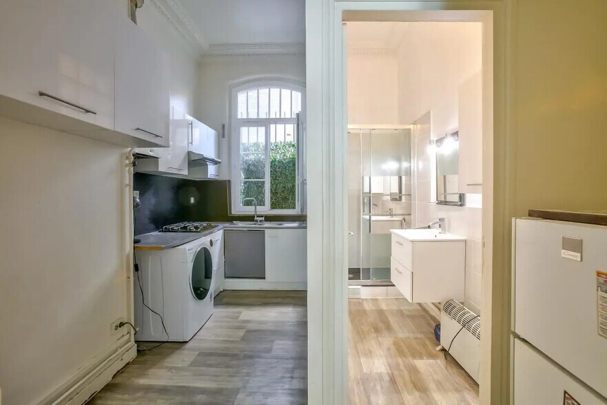 Office in Boulogne-Billancourt for sale - Building Photo - Image 3 of 7