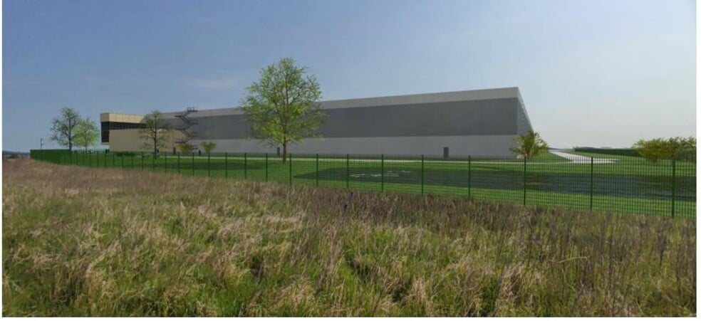 Office in Nanteuil-le-Haudouin for lease - Building Photo - Image 2 of 15