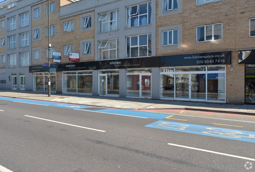 High Street Colliers Wood, London for lease - Building Photo - Image 3 of 7