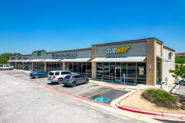 More details for 131 Business Park Dr, Kenedy, TX - Retail for Lease