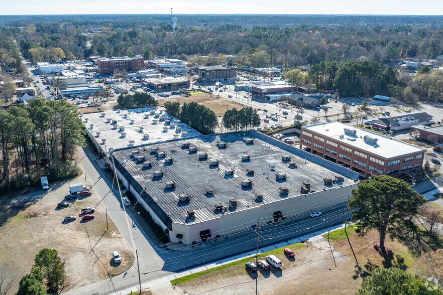 112-118 Jones St, Fuquay-Varina, NC à louer - Aérien - Image 3 de 8