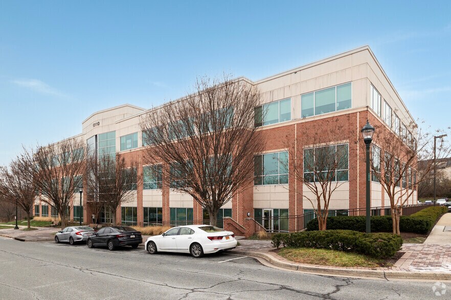 10110 Molecular Dr, Rockville, MD à vendre - Photo du bâtiment - Image 2 de 5