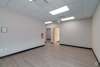 3443-3479 Parkway Center Ct, Orlando, FL à louer Photo intérieure- Image 2 de 8