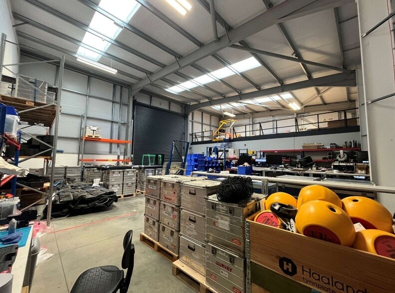 Endeavour Dr, Westhill for lease - Interior Photo - Image 3 of 3