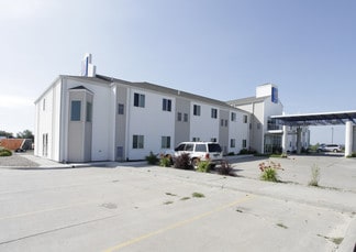 Plus de détails pour 211 W Marty Dr, Avoca, IA - Services hôteliers à vendre
