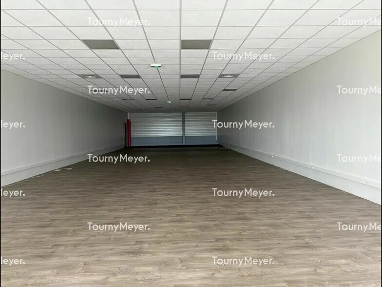 Commerce de détail dans Balma à louer - Photo du bâtiment - Image 3 de 3