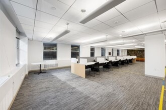 125 Maiden Ln, New York, NY à louer Photo du bâtiment- Image 1 de 12