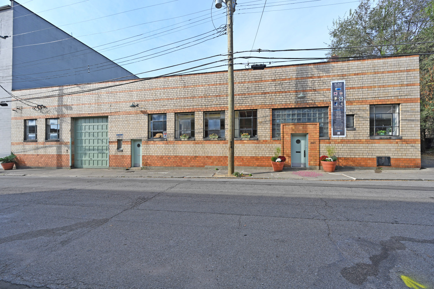 2025 Dunlap St, Cincinnati, OH à vendre Photo principale- Image 1 de 74