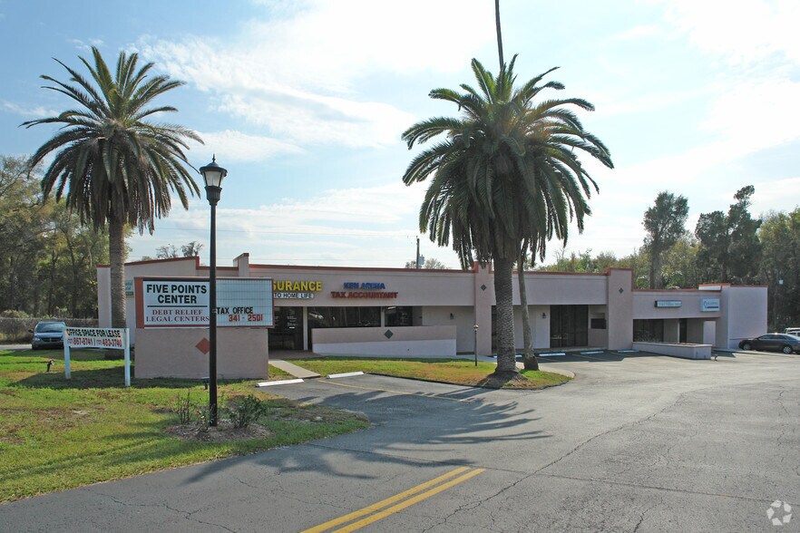 900-918 Lithia Pinecrest Rd, Brandon, FL for sale - Primary Photo - Image 1 of 9