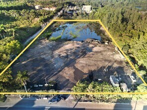 NW 122 Ave, Hialeah, FL - AERIAL  map view
