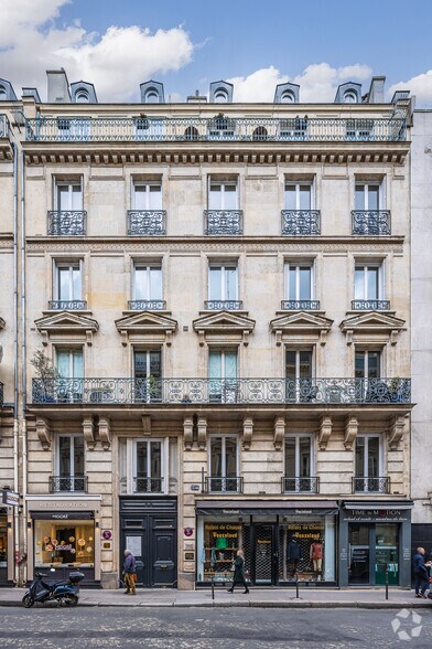 234 Rue Du Faubourg Saint-Honoré, Paris à louer - Photo principale - Image 1 de 6