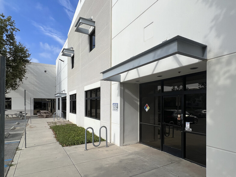 1400 Pacific Ave, Oxnard, CA for lease - Building Photo - Image 3 of 18