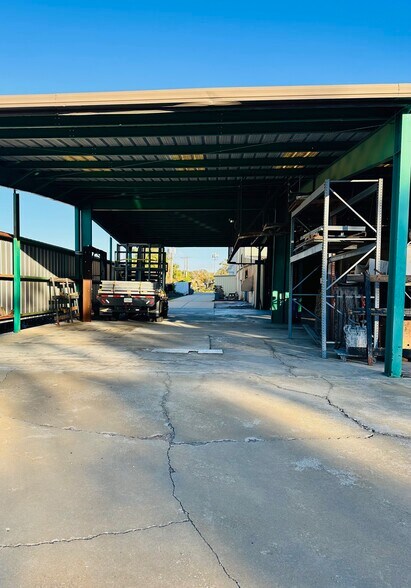 4506 Quality Ln, Tampa, FL à vendre - Photo du bâtiment - Image 3 de 6