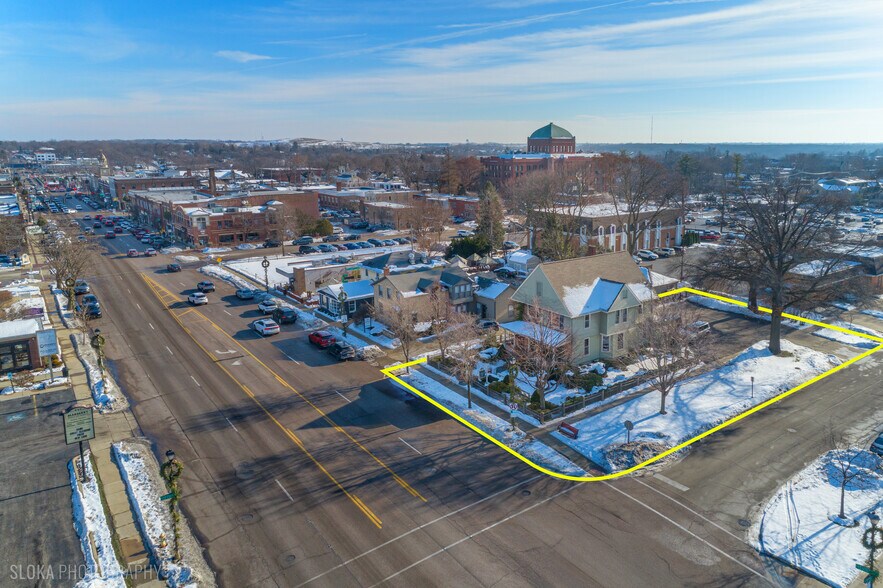 428 W State St, Geneva, IL à vendre - Photo du bâtiment - Image 2 de 10