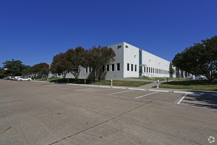 2791 Telecom Pky, Richardson, TX for lease - Building Photo - Image 2 of 7