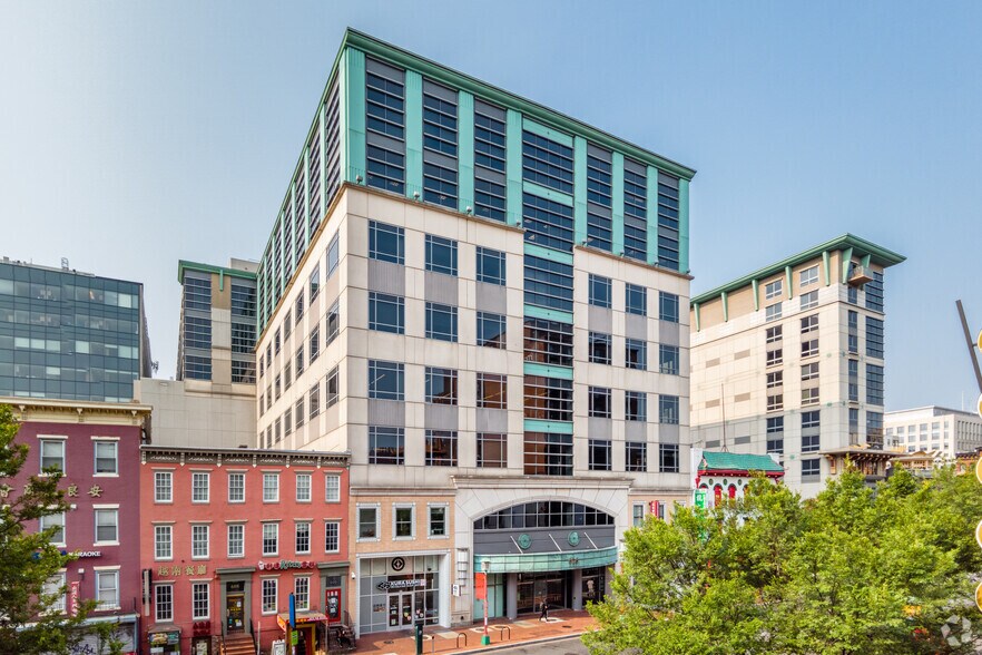 701 7th St NW, Washington, DC for lease - Building Photo - Image 1 of 11