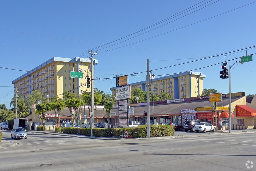 4685 NW 7th St, Miami, FL for sale - Primary Photo - Image 1 of 6
