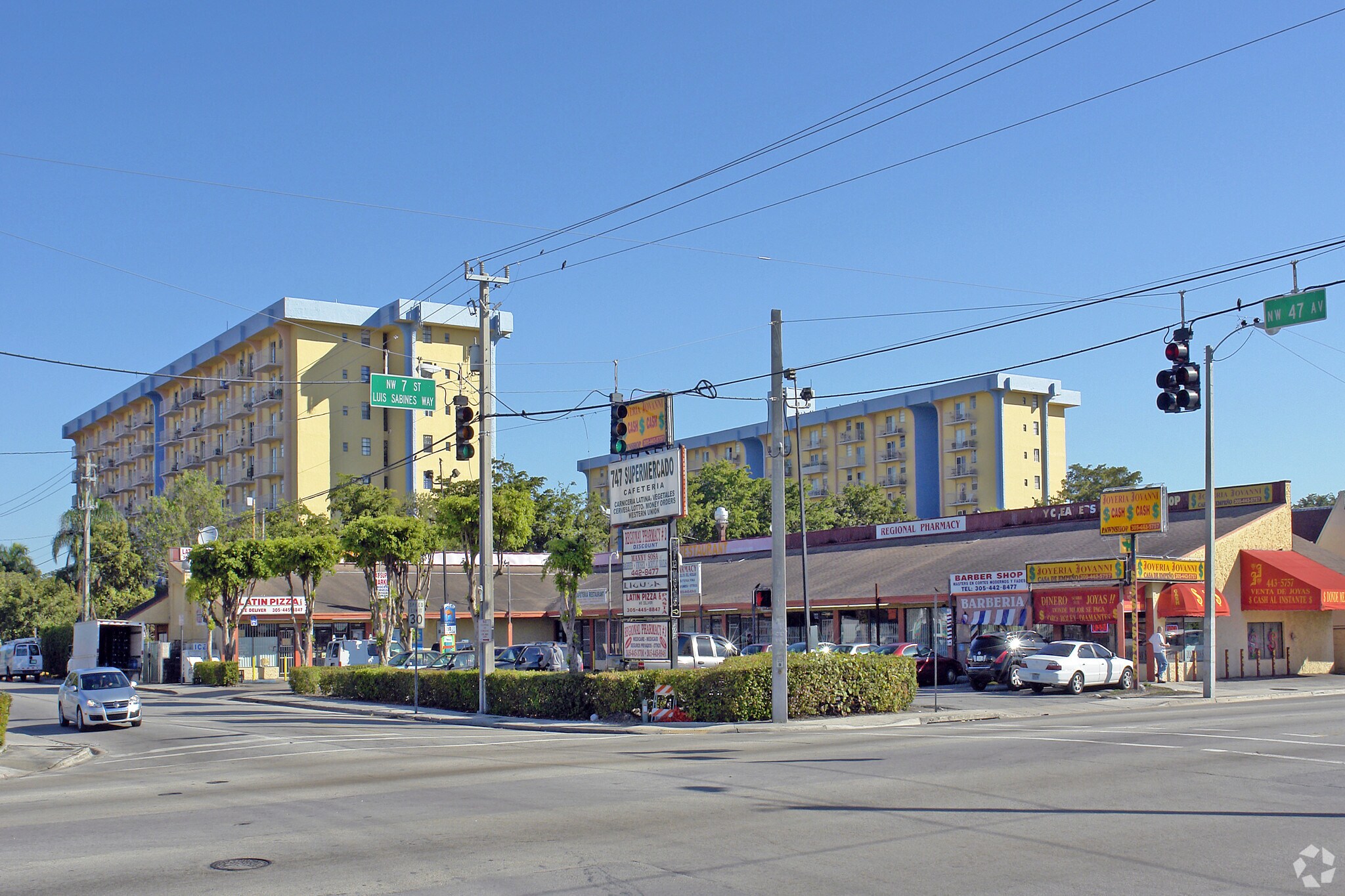 4685 NW 7th St, Miami, FL à vendre Photo principale- Image 1 de 7